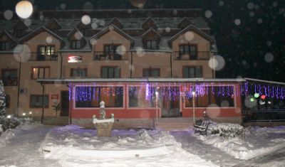 Imagine pentru Complex Cristal 4* valabile pentru Balneo 2025