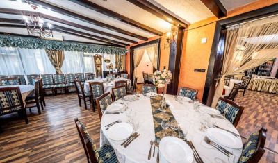 Imagine pentru Complex Cristal 4* valabile pentru Balneo 2025