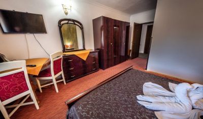 Imagine pentru Complex Cristal 4* valabile pentru Balneo 2025