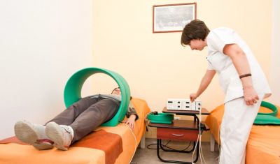 Imagine pentru Hotel Parc Baile Govora 2* valabile pentru Balneo 2025