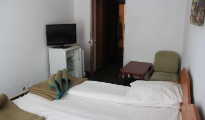 Imagine pentru Hotel Roman 2* valabile pentru Balneo 2025