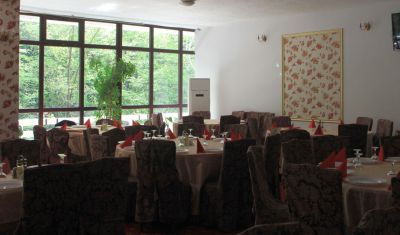 Imagine pentru Hotel Roman 2* valabile pentru Balneo 2025
