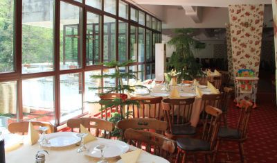 Imagine pentru Hotel Roman 2* valabile pentru Balneo 2025