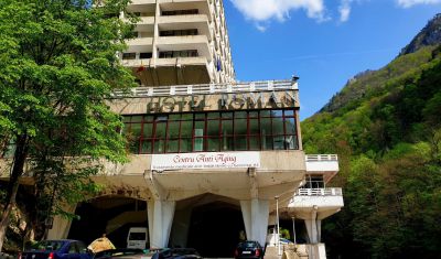 Imagine pentru Hotel Roman 2* valabile pentru Balneo 2025
