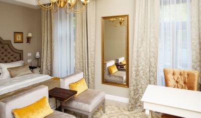 Imagine pentru Hotel Versay 4* valabile pentru Balneo 2025