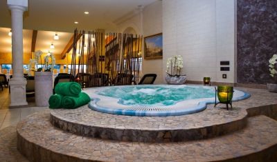 Imagine pentru Hotel Apollo Wellness Club 4* valabile pentru Balneo