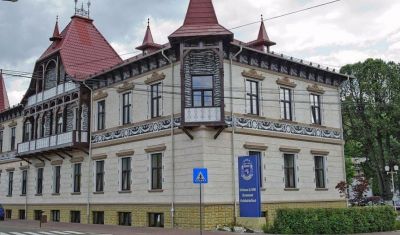 Imagine pentru Hotel Carol 4* valabile pentru Balneo