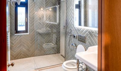 Imagine pentru Hotel Carolin 4* valabile pentru Balneo