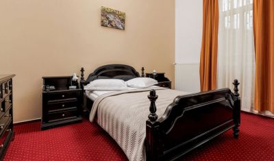 Imagine pentru Hotel Central 3* valabile pentru Balneo