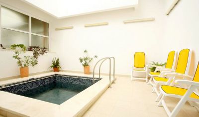 Imagine pentru Hotel International 4* valabile pentru Balneo