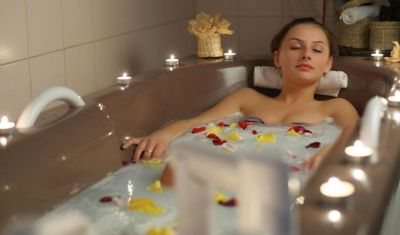 Imagine pentru Hotel International 4* valabile pentru Balneo