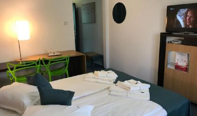 Imagine pentru Hotel Lebada Amara 3* valabile pentru Balneo