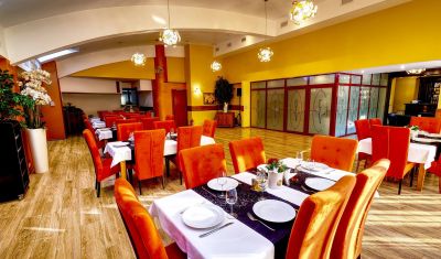 Imagine pentru Hotel Nemira 4*  valabile pentru Balneo