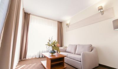 Imagine pentru Hotel Nufarul 3* valabile pentru Balneo