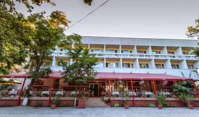 Imagine pentru Hotel Nufarul 3* valabile pentru Balneo