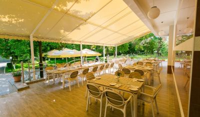 Imagine pentru Hotel Nufarul 3* valabile pentru Balneo