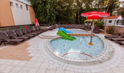 Imagine pentru Hotel Nufarul 3* valabile pentru Balneo