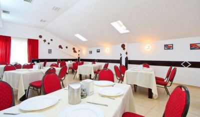 Imagine pentru Hotel Orizont Cozia 3* valabile pentru Balneo