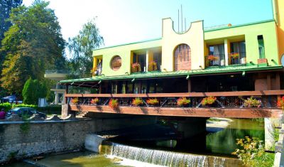 Imagine pentru Hotel Stogu 3* valabile pentru Balneo