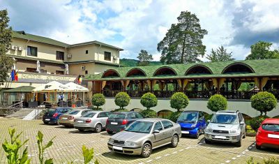 Imagine pentru Hotel Suprem 3* valabile pentru Balneo