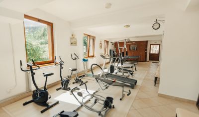 Imagine pentru Hotel Suprem 3* valabile pentru Balneo