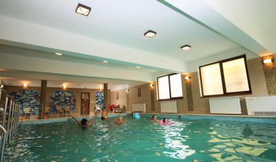 Imagine pentru Hotel Suprem 3* valabile pentru Balneo