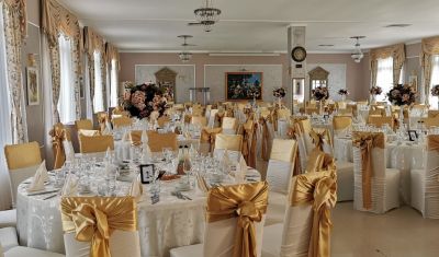 Imagine pentru Hotel Suprem 3* valabile pentru Balneo