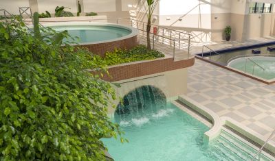 Imagine pentru Hotel Lotus Therm Spa & Luxury Resort 5* valabile pentru Craciun 2022