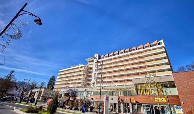 Imagine pentru Hotel Sinaia 4*  valabile pentru Craciun 2022