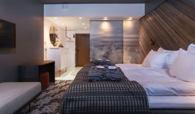 Imagine pentru Design Hotel Levi 5* valabile pentru Craciun 2023