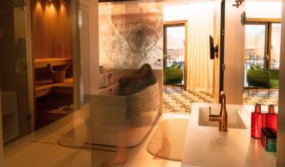 Imagine pentru Design Hotel Levi 5* valabile pentru Craciun 2023