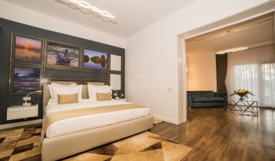 Imagine pentru Hotel Lebada Luxury Resort & Spa 5*  valabile pentru Craciun 2023