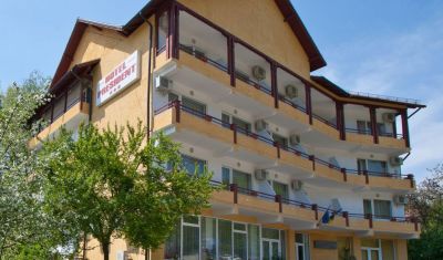 Imagine pentru Hotel President Olanesti 3*  valabile pentru Craciun 2023