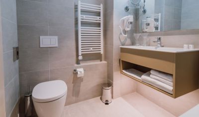 Imagine pentru Ursina Ensana Health Spa Hotel 3* valabile pentru Craciun 2023