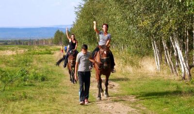 Imagine pentru Complex Pastravaria Albota 4*   valabile pentru Craciun 2024