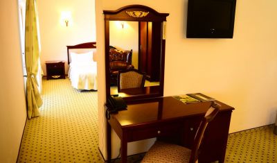 Imagine pentru Complex Turistic Hanul Muresenilor 4*  valabile pentru Craciun 2024