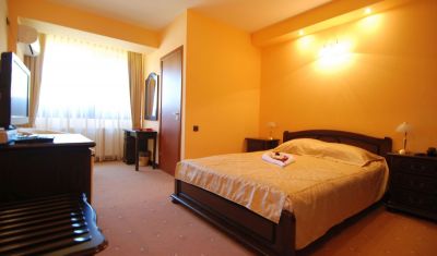 Imagine pentru Grand Hotel Perla Ciucasului 3* valabile pentru Craciun 2024