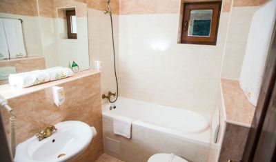 Imagine pentru Hotel Draga Maria 3* valabile pentru Craciun 2024