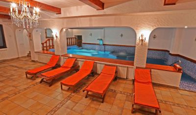 Imagine pentru Hotel Imparatul Romanilor Sibiu 3* valabile pentru Craciun 2024