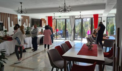 Imagine pentru Hotel Piscul Negru 3*  valabile pentru Craciun 2024