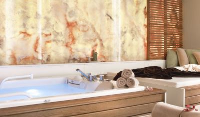 Imagine pentru Ana Hotels Bradul 4* valabile pentru Craciun 2025