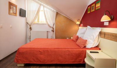 Imagine pentru Grand Hotel Brasov 4* valabile pentru Craciun 2025