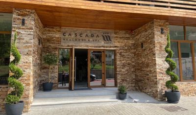 Imagine pentru Hotel Cascada 4* valabile pentru Craciun 2025