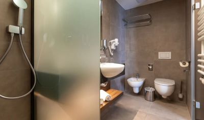 Imagine pentru Hotel Crystal Sovata 4* valabile pentru Craciun 2025