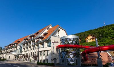 Imagine pentru Hotel Crystal Sovata 4* valabile pentru Craciun 2025