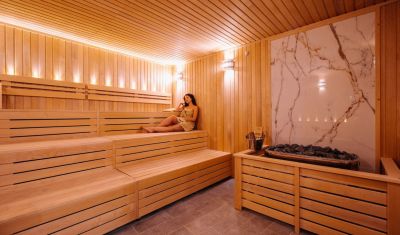 Imagine pentru Hotel Crystal Sovata 4* valabile pentru Craciun 2025