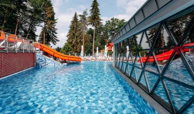Imagine pentru Hotel Crystal Sovata 4* valabile pentru Craciun 2025