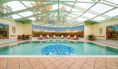 Imagine pentru Hotel International Sinaia 4* valabile pentru Craciun 2025