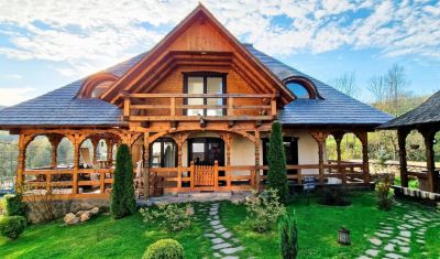 Imagine pentru Pensiunea Glodeanca 4* valabile pentru Craciun 2025