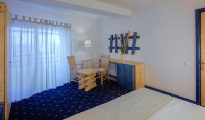 Imagine pentru Hotel Peninsula Resort 4* valabile pentru Delta Dunarii 2023